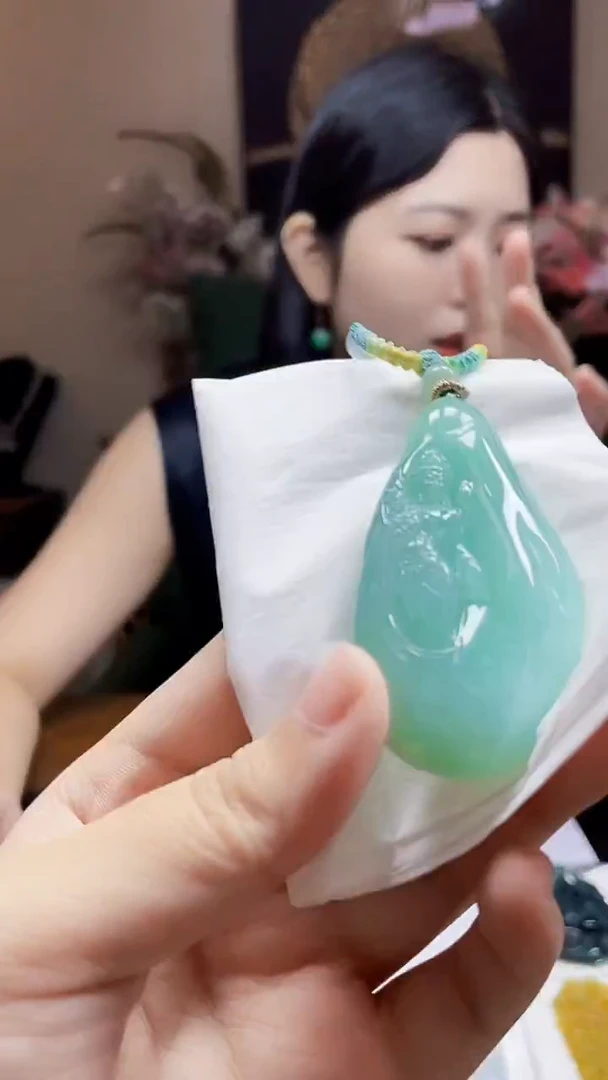 未镶嵌定制翡翠吊坠248