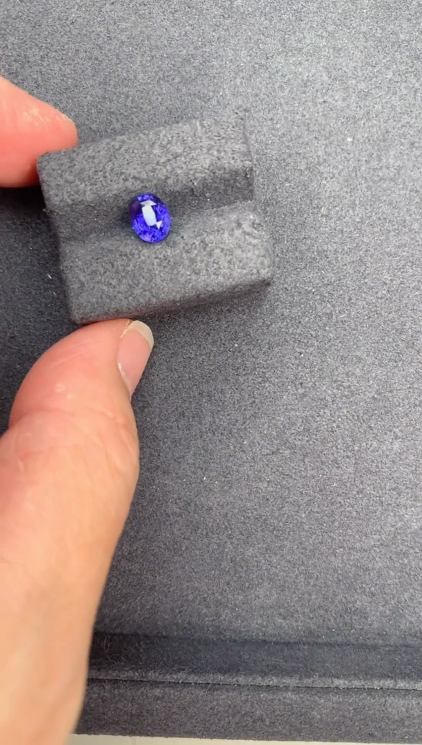 【闪购商品】彩色蓝宝石裸石未镶嵌1.1ct无烧紫蓝宝