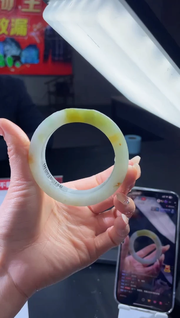 【闪购商品】定制翡翠手镯未镶嵌手镯DDH/发一件