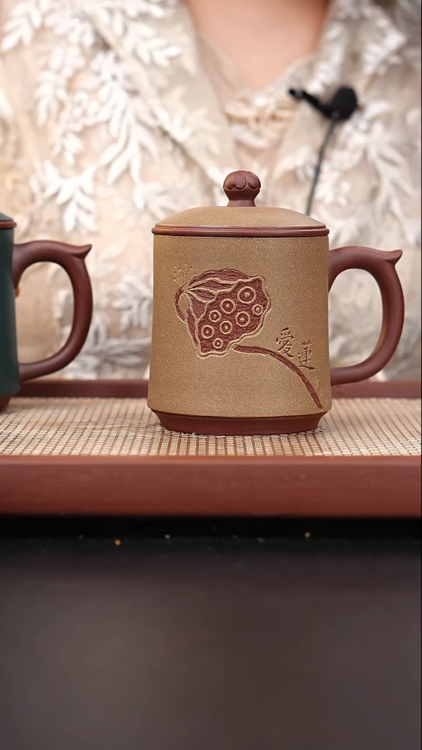 茶壶紫砂四号井中槽青老段盖杯刻绘400cc