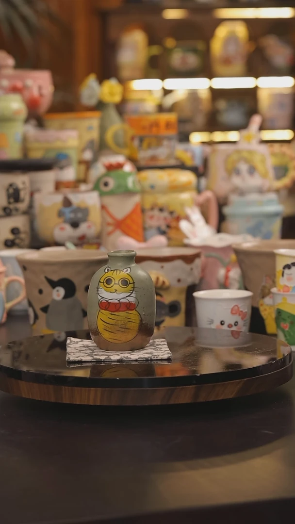 随机景德镇釉下彩绘设计师款式陶瓷