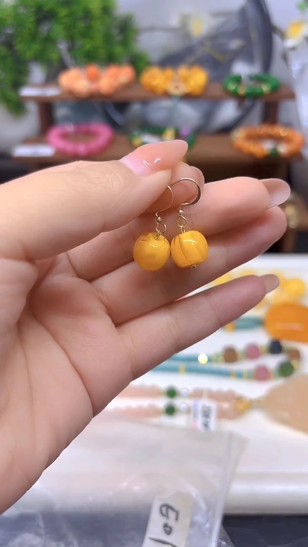 蜜蜡14K金镶嵌耳饰E01