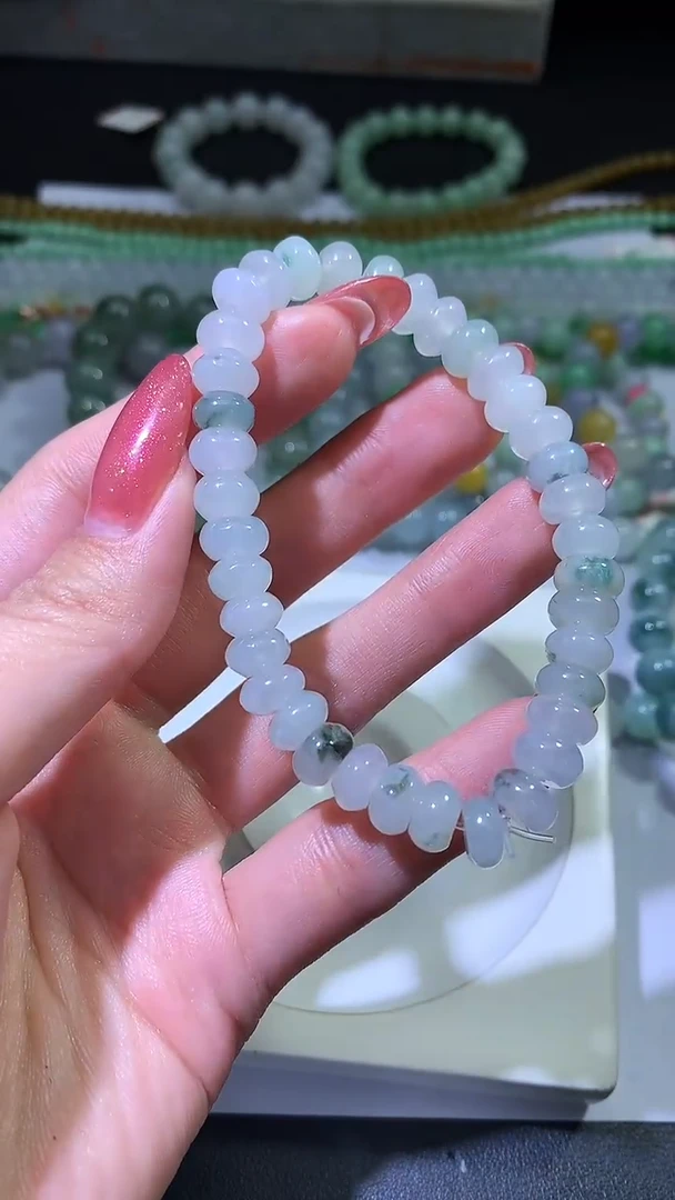 颈饰未镶嵌翡翠ZX018880
