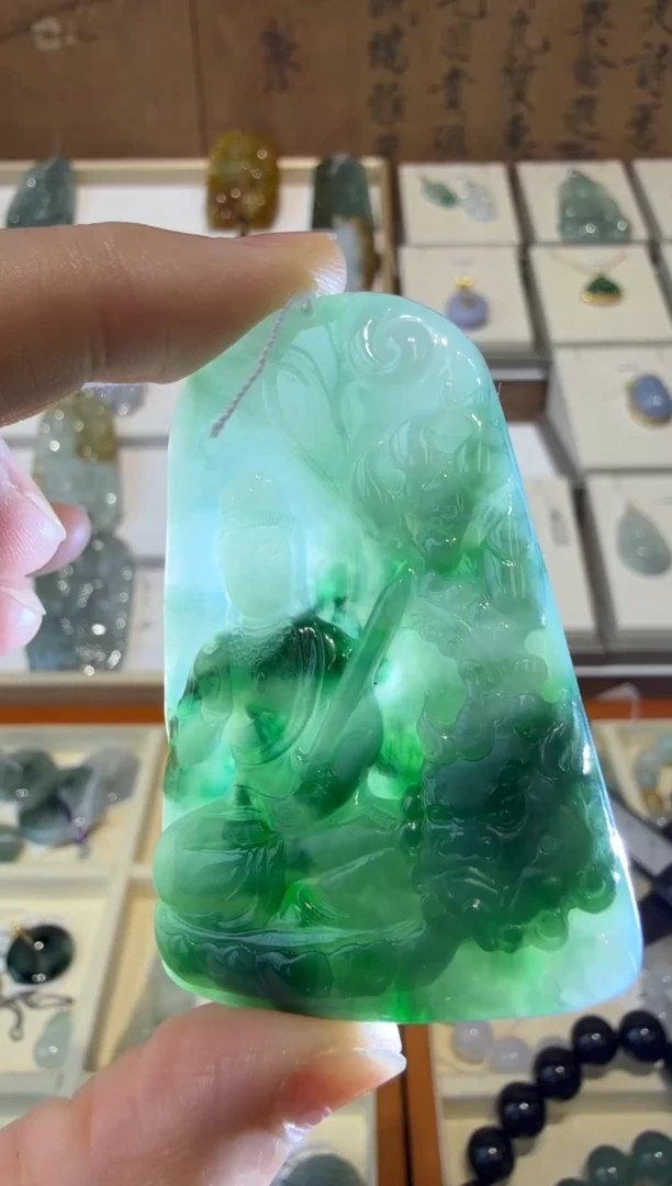 翡翠挂件未镶嵌A货翡翠多样性孤品