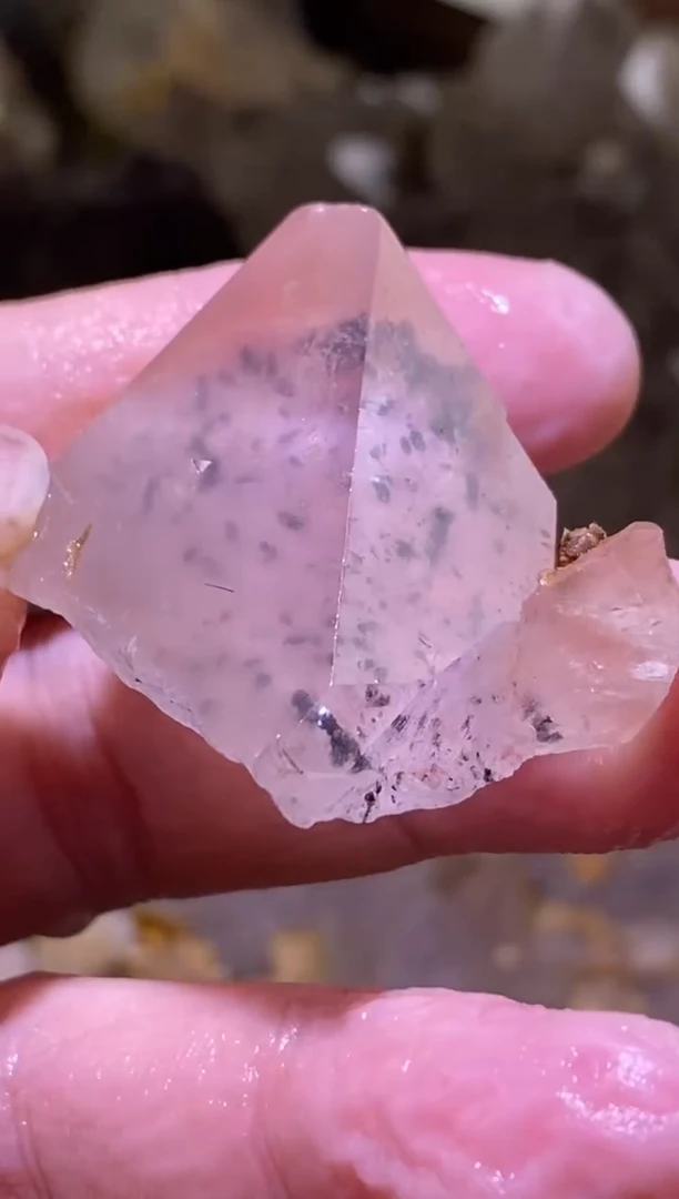 未镶嵌珠宝半成品水晶48号四川超七花园水晶