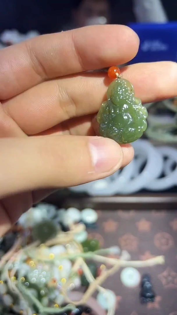 颈饰未镶嵌和田玉多样性发货