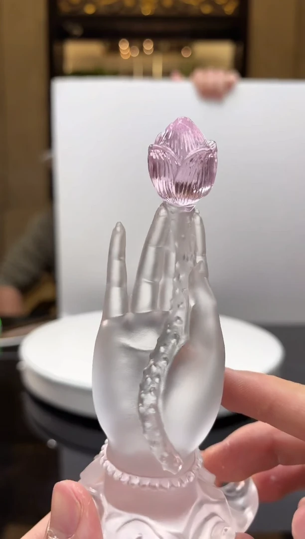 【闪购商品】摆件荷叶手捧莲花摆件