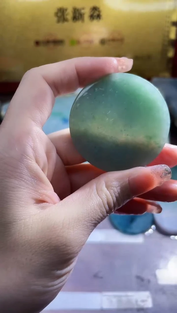 翡翠挂件未镶嵌小梦102