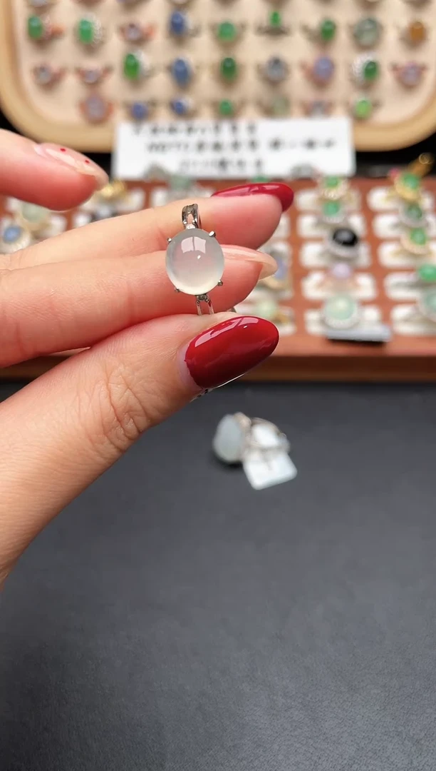 银S925镶嵌戒指翡翠一物一证一礼盒