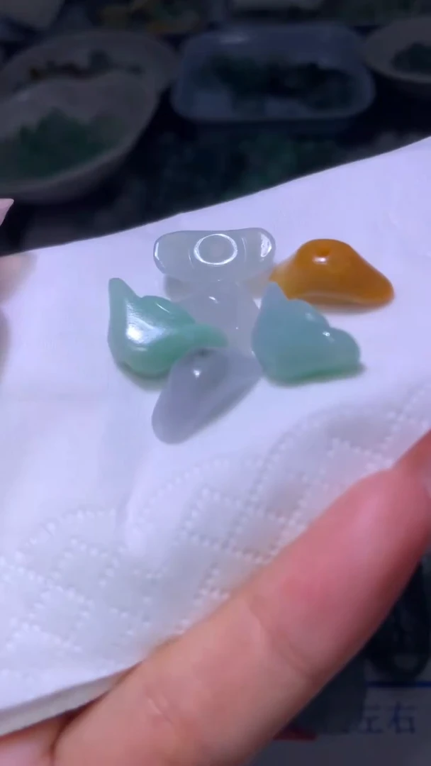 定制翡翠未镶嵌安*MXX029833