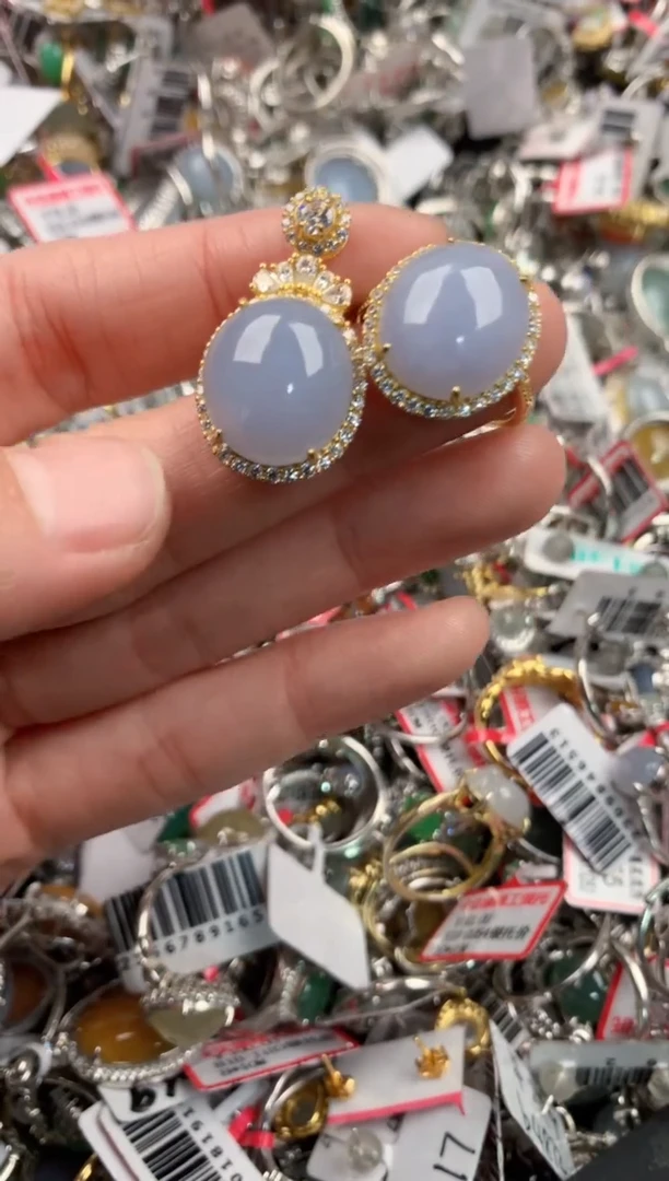 银S925镶嵌戒指翡翠666    4