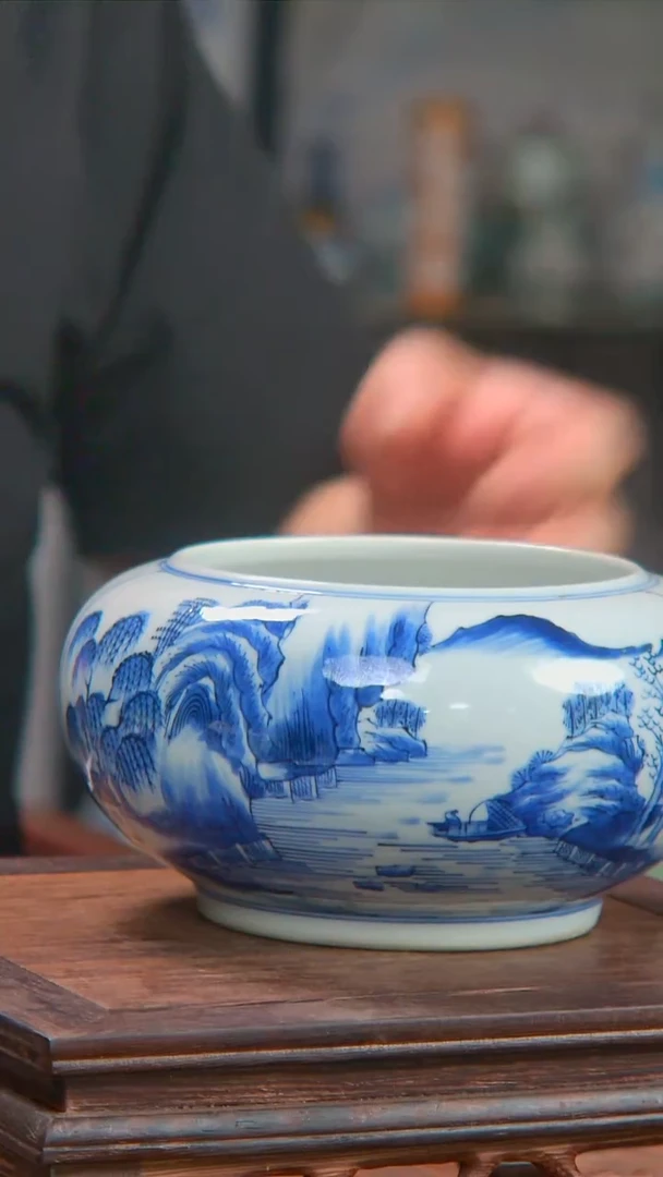央博文化交流瓷器青花水洗
