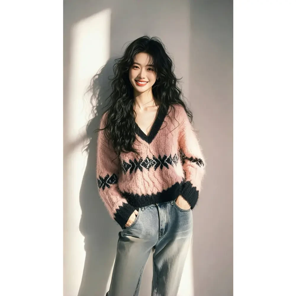 法式v领拼色长袖针织衫女秋冬宽松慵懒风设计感小众软糯毛衣上衣