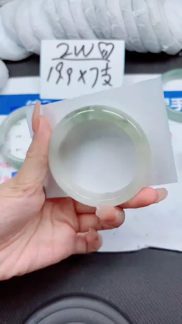 石英质玉手镯未镶嵌A179-54.55