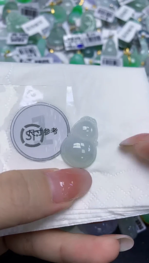 颈饰未镶嵌翡翠天然缅甸翡翠A货百元以上9元证书费自理