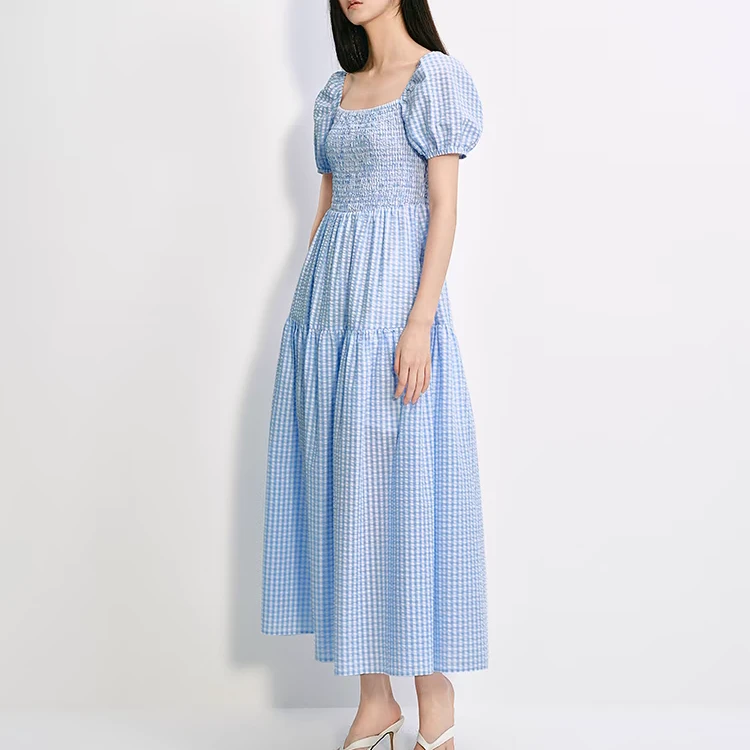 直播间拍连衣裙，备注编码