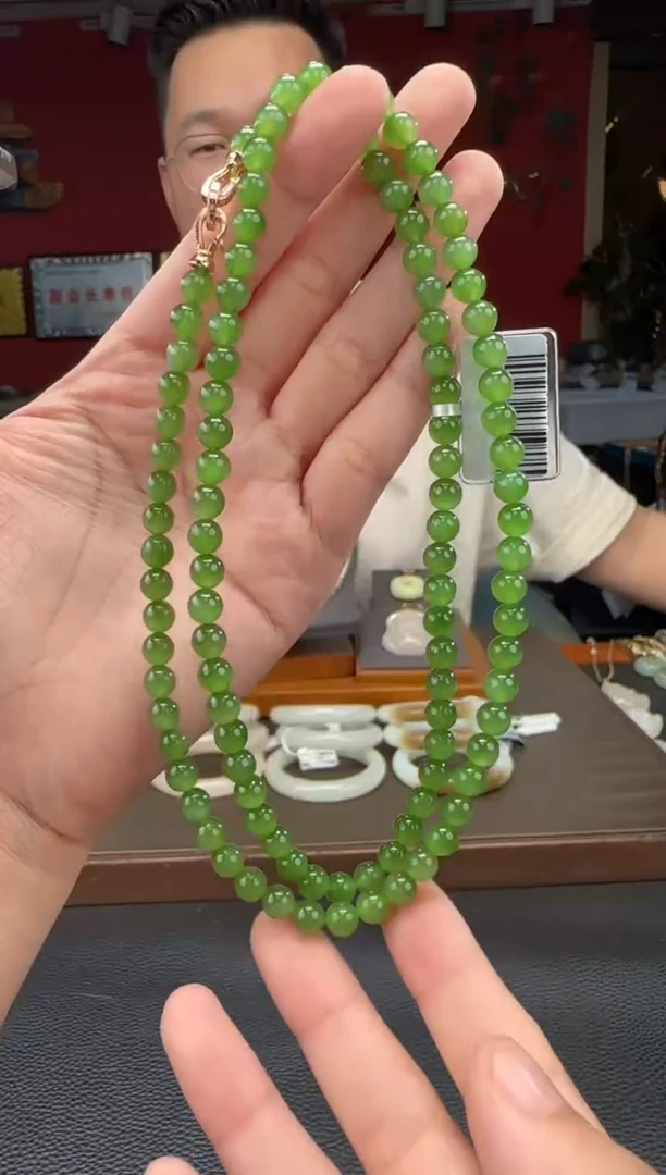 和田玉未镶嵌颈饰碧玉果绿108颗多圈卡6