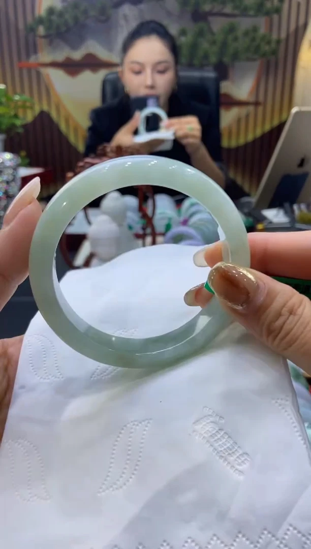 未镶嵌手镯翡翠00007980