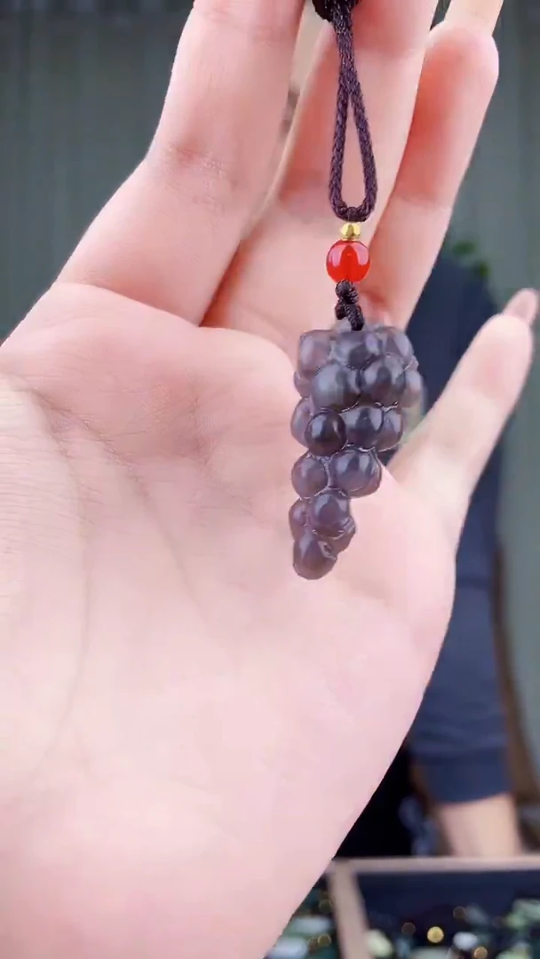 未镶嵌和田玉挂件拍一发一，多样性发货