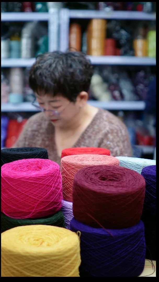 羊绒欢姐手编线D899