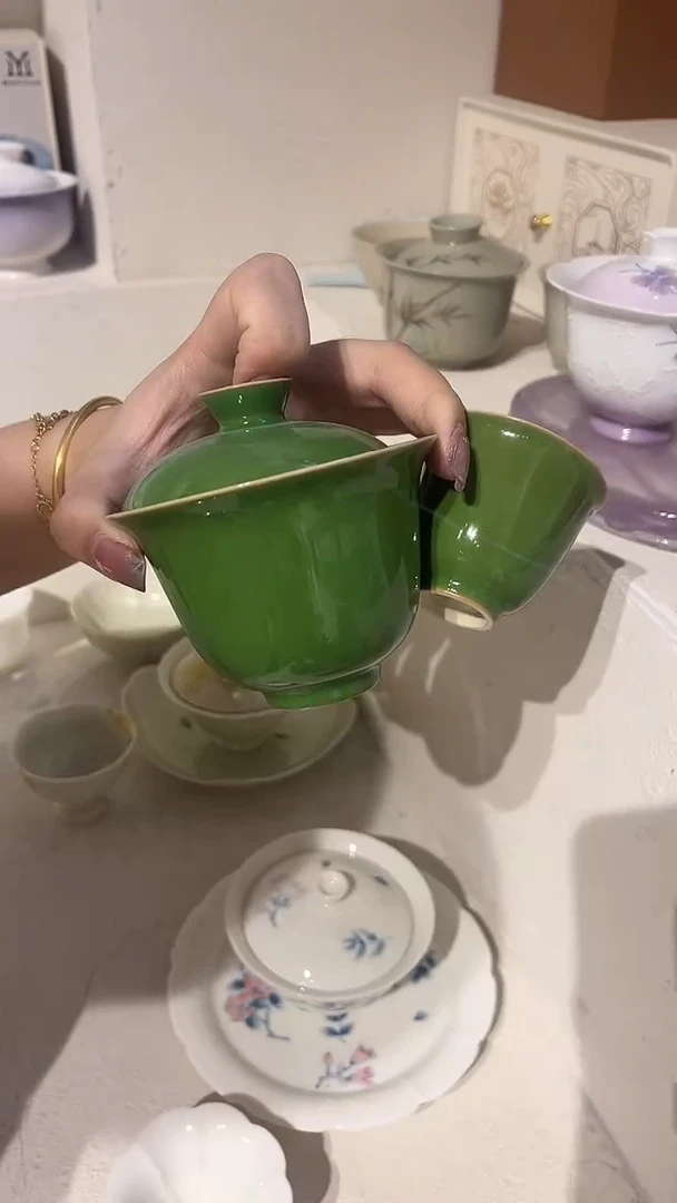 绿色内描线盖碗+杯