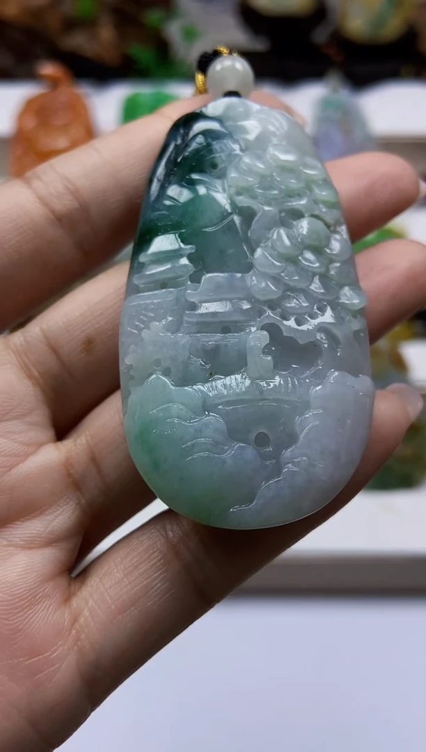 颈饰未镶嵌翡翠有酱有味