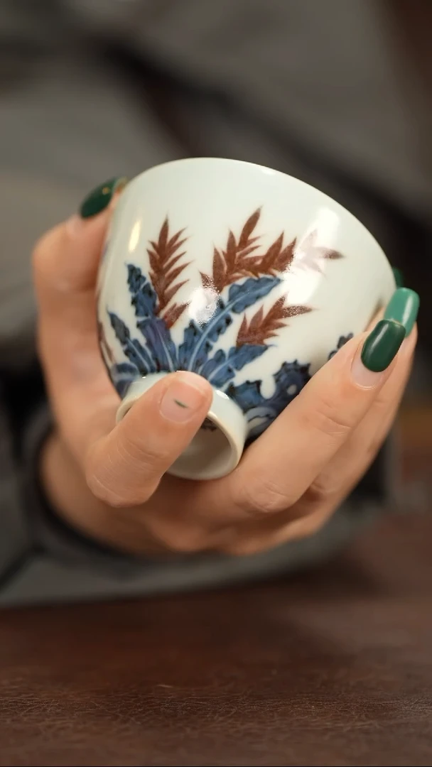 【闪购商品】行古堂釉里红鸡心杯