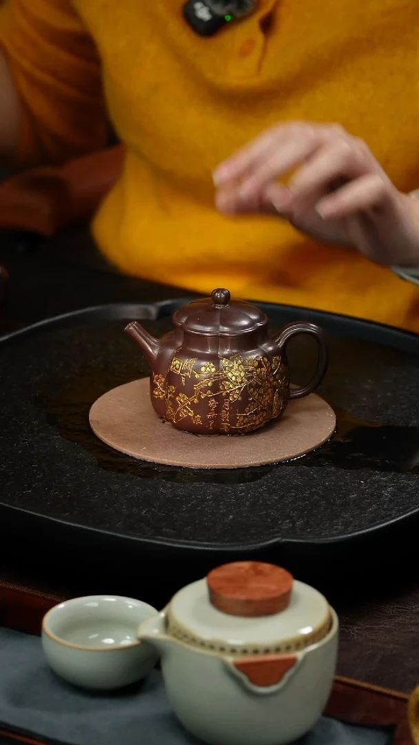 茶壶紫砂丁雪英 繁花113 紫泥 140毫升  启功