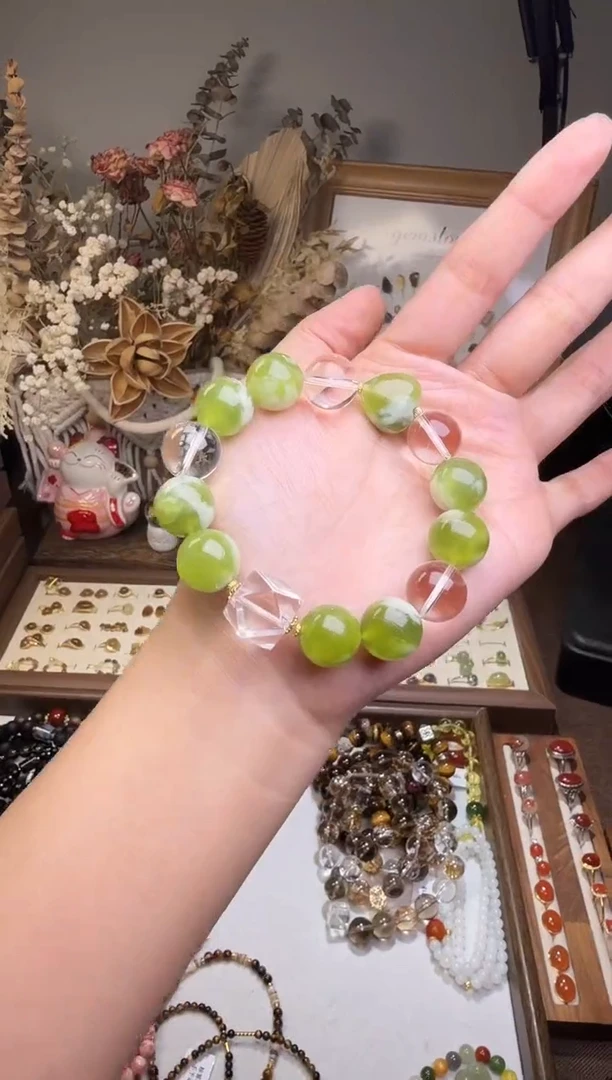 水晶摆件未镶嵌手链