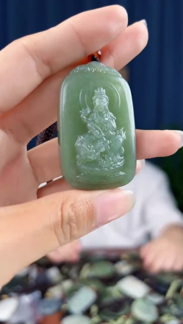 未镶嵌和田玉挂件拍一发一，