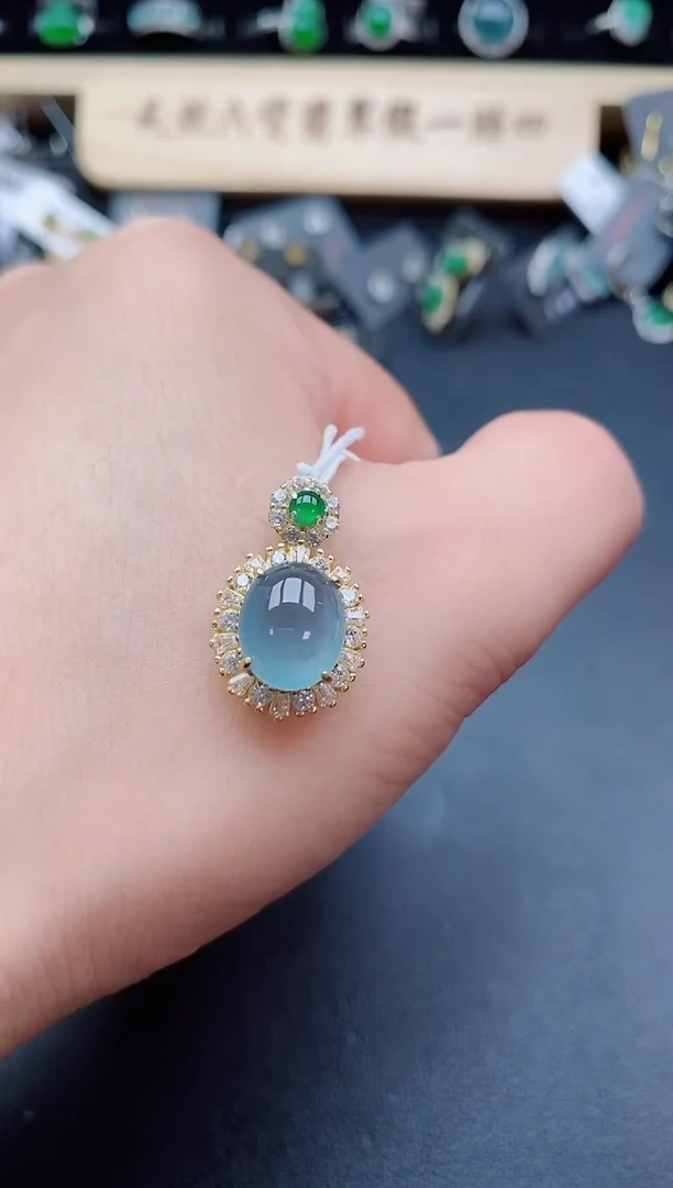 吊坠(赠链)银S925镶嵌翡翠1