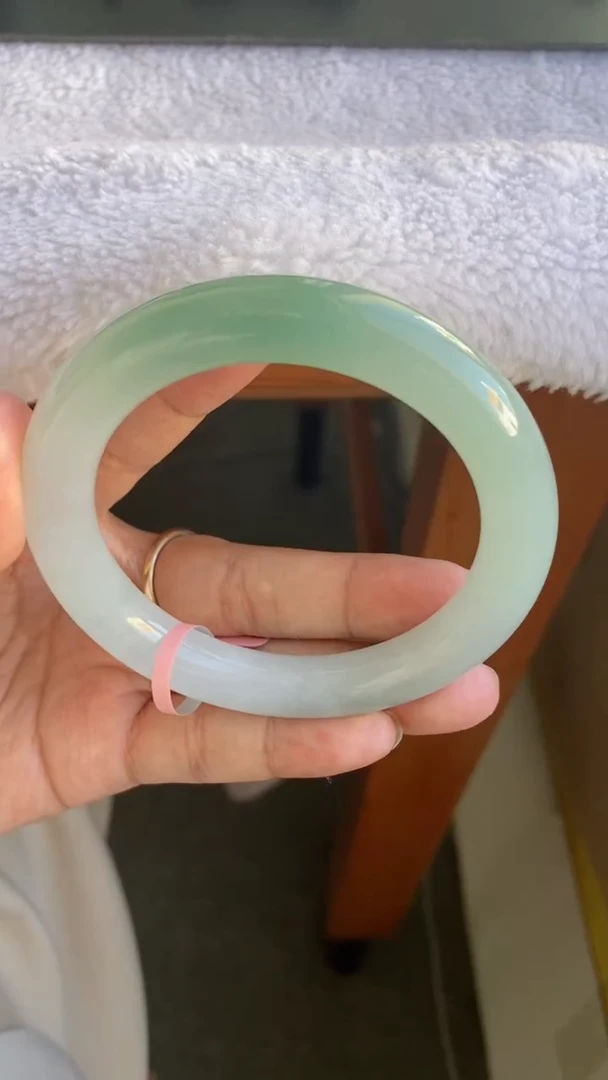 未镶嵌手镯翡翠（巨推荐）果冻冰胶半山水圆条30号