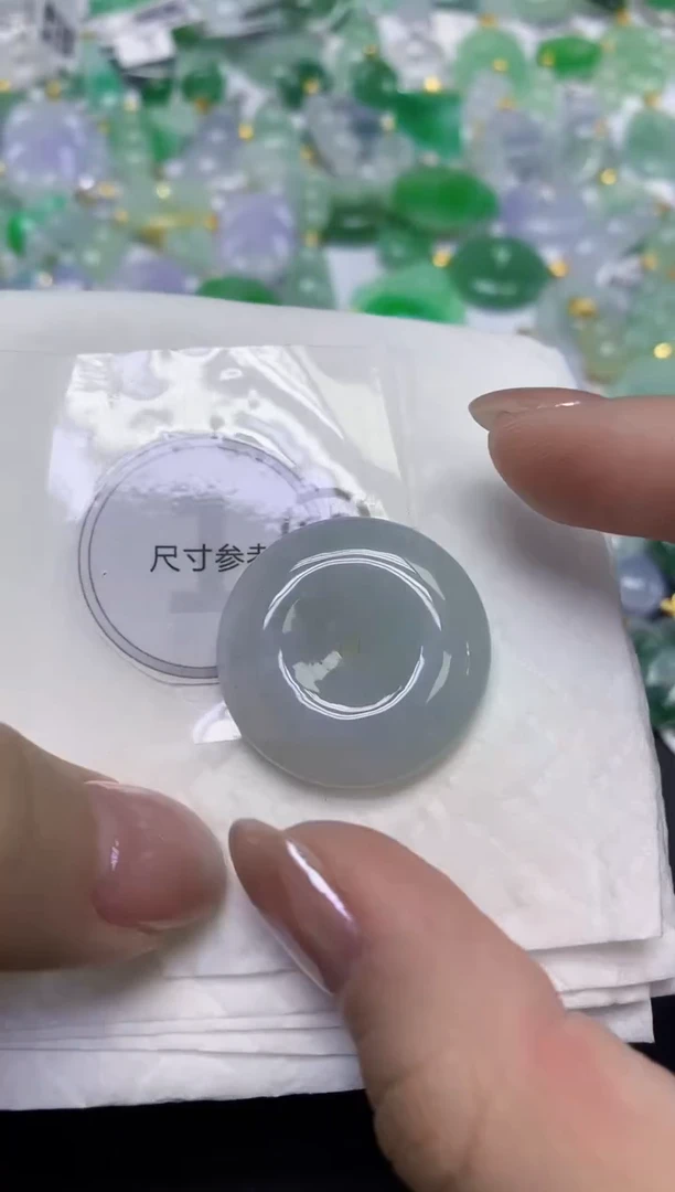 颈饰未镶嵌翡翠天然缅甸翡翠A货百元以上9元证书费自理