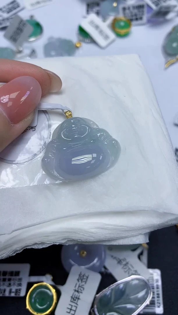 颈饰18K金镶嵌翡翠天然缅甸翡翠A货多样性发一件