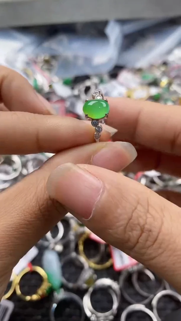 银S925镶嵌戒指翡翠7777              2