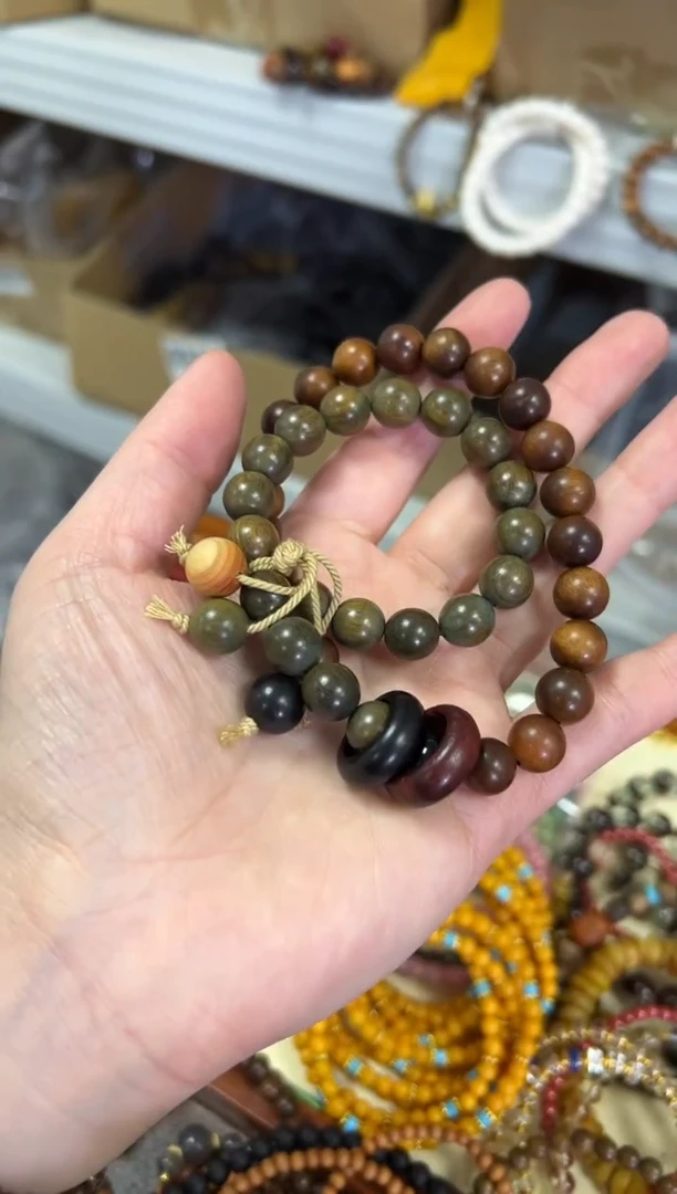 【闪购商品】维腊木（绿檀）手串未镶嵌绿檀木雷击枣木款双圈[0889]