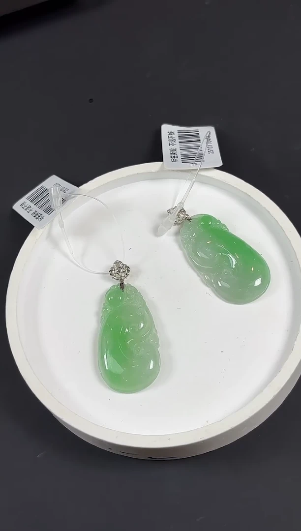 颈饰18K金镶嵌翡翠YM1337-2 如意多样性发一件