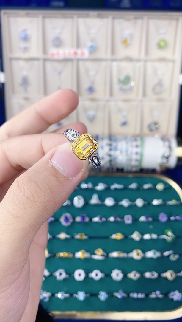 【闪购商品】黄晶戒指银S925镶嵌带证书