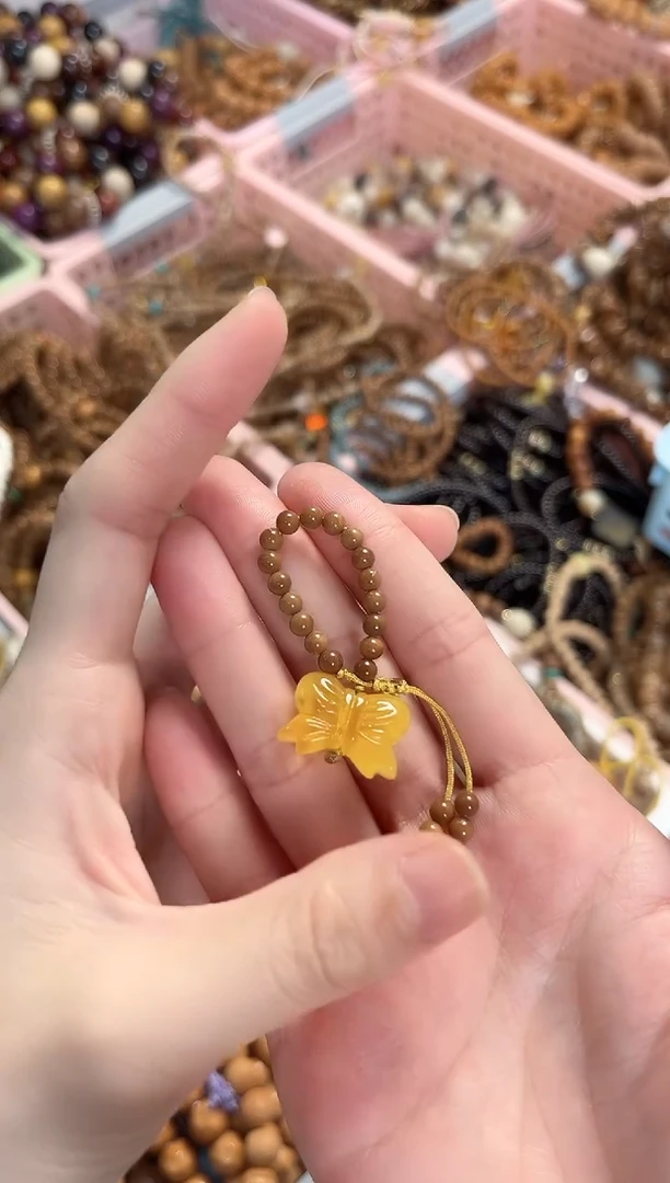 手串蜜蜡未镶嵌❤****✨库克圆珠4mm搭配蜜蜡蝴蝶（蜜蜡蝴蝶万能扣）