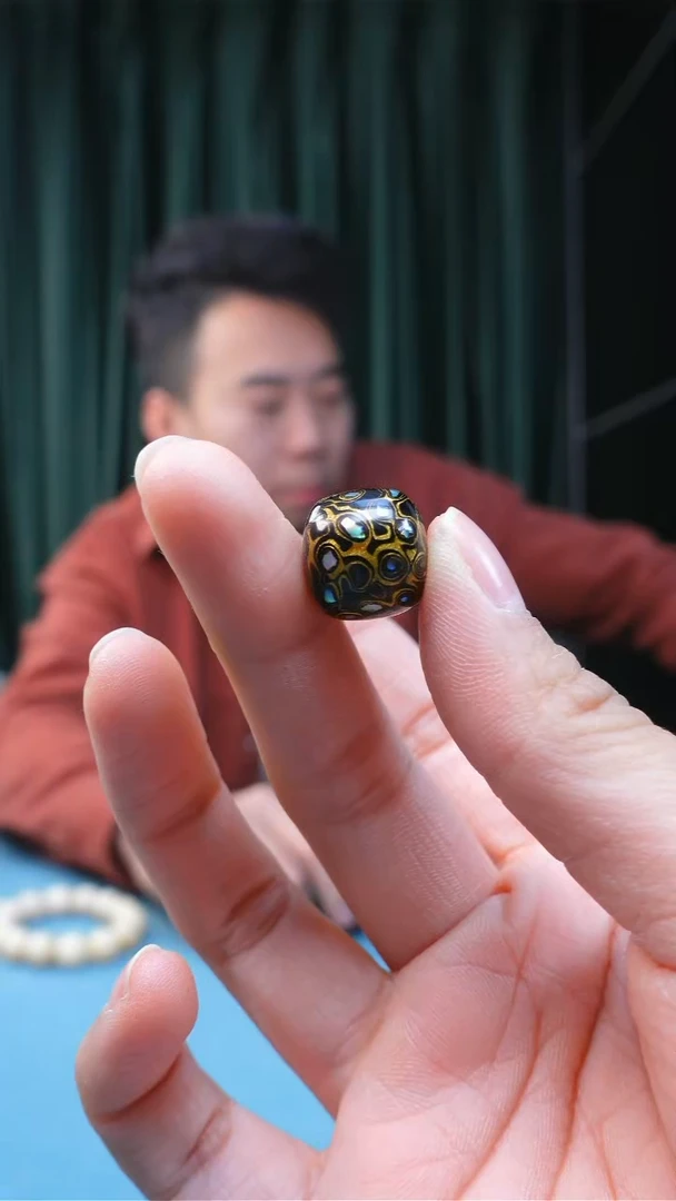 【闪购商品】菩提根/象牙果手串15+黑金大漆老型（默认有瑕