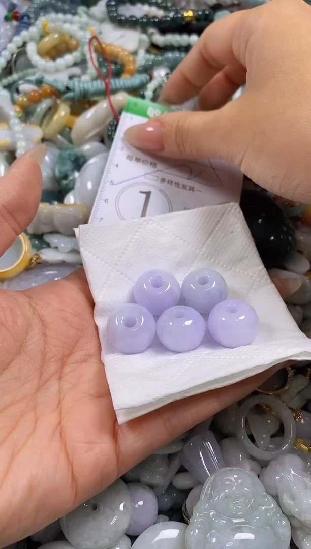 翡翠未镶嵌颈饰闪购0223070多样性发其一