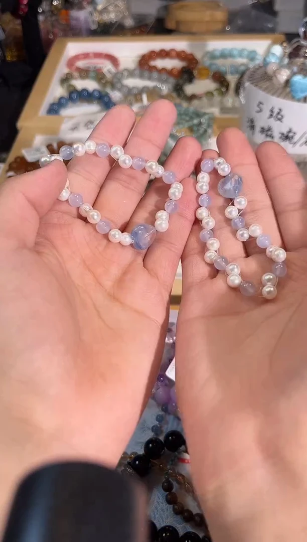 【闪购商品】水晶手链未镶嵌蓝色爱心手串