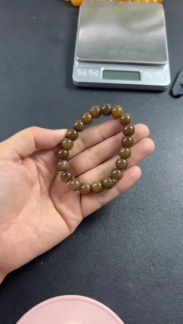 手串未镶嵌和田玉且末微色差近矿二号矿卡10手串