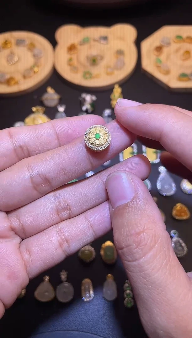 吊坠(不含链)银S925镶嵌翡翠1