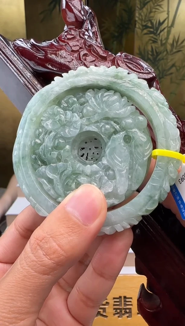 颈饰未镶嵌翡翠一套+底座XM@@960Q3J23093