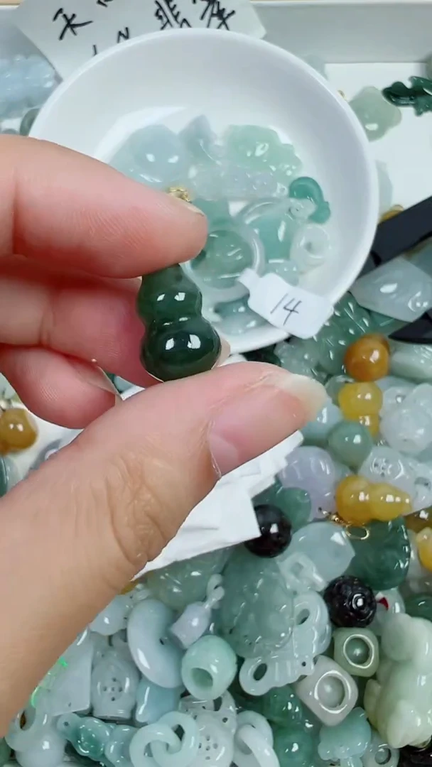 散珠翡翠34号链接,A货翡翠