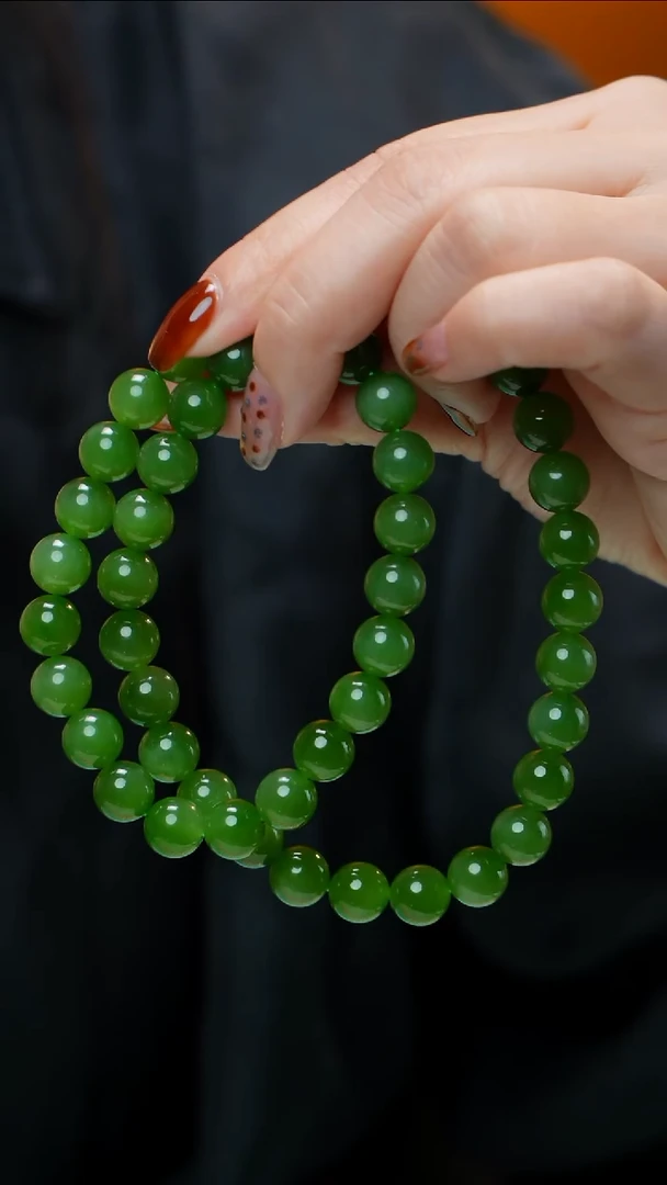 项链未镶嵌和田玉（碧玉）碧玉项链9-10mm 多样性发其一