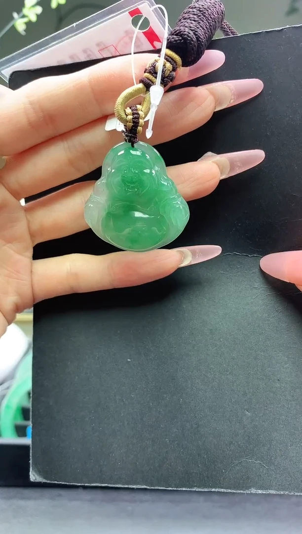 石英质玉佛公未镶嵌佛公