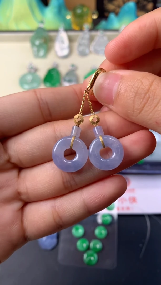 18K金镶嵌翡翠耳环耳环