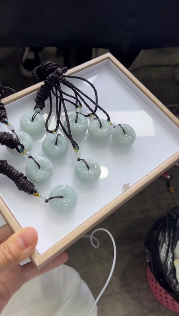 颈饰未镶嵌翡翠B42/多样性发一件/配绳子